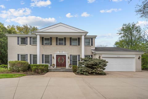 Tiny photo for 2130 Magnolia Lane, Highland Park, IL 60035 (MLS # 12666094)