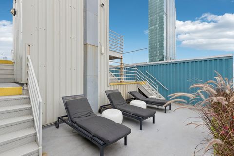 Tiny photo for 40 E 9th Street #911, Chicago, IL 60605 (MLS # 12480181)