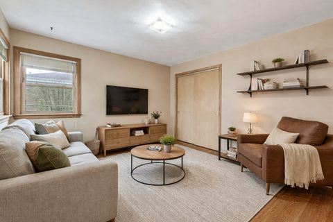 Tiny photo for 3005 Downing Avenue, Westchester, IL 60154 (MLS # 12588497)