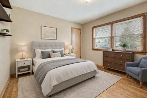 Tiny photo for 3005 Downing Avenue, Westchester, IL 60154 (MLS # 12588497)