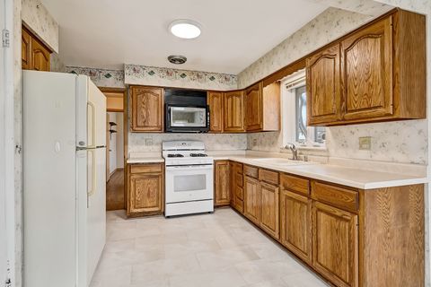 Tiny photo for 3005 Downing Avenue, Westchester, IL 60154 (MLS # 12588497)