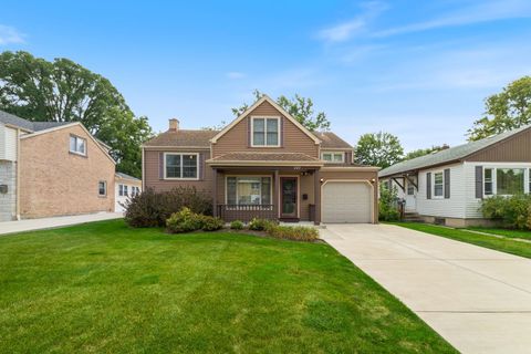 Photo of 223 W Washington Boulevard, Lombard, IL 60148 (MLS # 12515616)