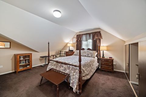 Tiny photo for 223 W Washington Boulevard, Lombard, IL 60148 (MLS # 12515616)