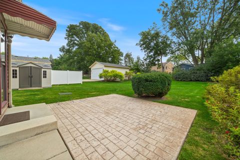 Tiny photo for 223 W Washington Boulevard, Lombard, IL 60148 (MLS # 12515616)
