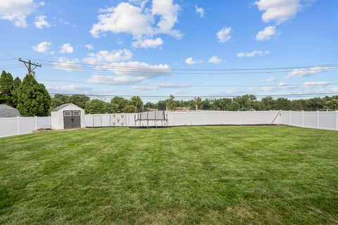 Tiny photo for 2414 E GARFIELD Street, Davenport, IA 52803 (MLS # 12728400)