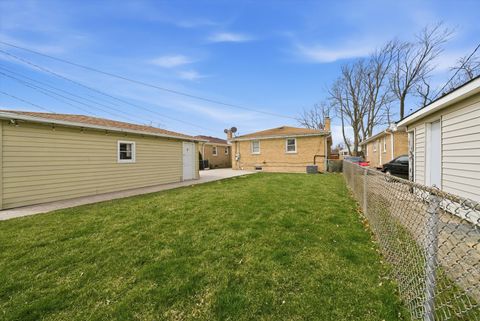 Tiny photo for 3239 Sarah Street, Franklin Park, IL 60131 (MLS # 12608587)
