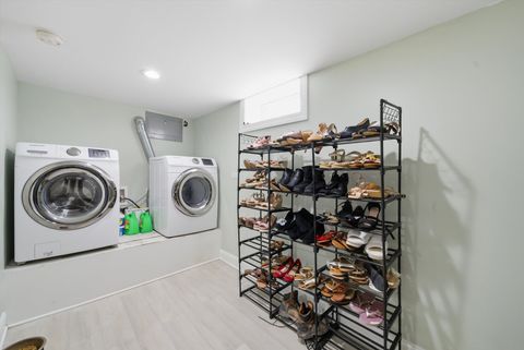 Tiny photo for 3239 Sarah Street, Franklin Park, IL 60131 (MLS # 12608587)