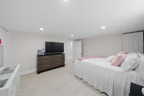 Tiny photo for 3239 Sarah Street, Franklin Park, IL 60131 (MLS # 12608587)