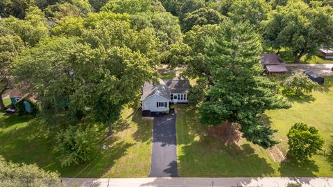 Tiny photo for 172 S Hossack Street, Seneca, IL 61360 (MLS # 12455895)