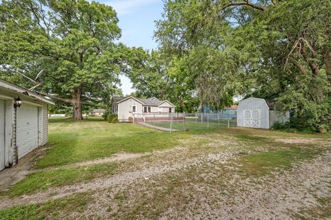 Tiny photo for 172 S Hossack Street, Seneca, IL 61360 (MLS # 12455895)