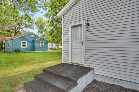Tiny photo for 172 S Hossack Street, Seneca, IL 61360 (MLS # 12455895)