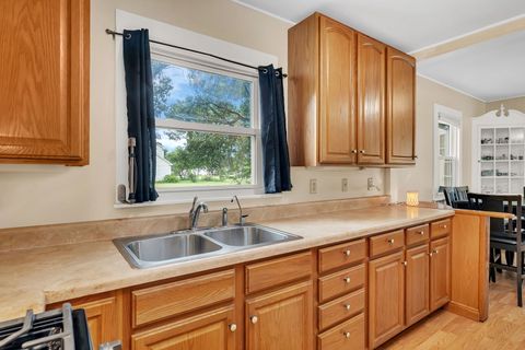 Tiny photo for 172 S Hossack Street, Seneca, IL 61360 (MLS # 12455895)