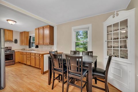 Tiny photo for 172 S Hossack Street, Seneca, IL 61360 (MLS # 12455895)