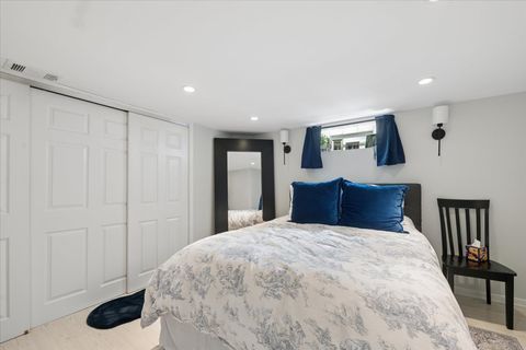 Tiny photo for 7151 N Ottawa Avenue, Chicago, IL 60631 (MLS # 12613734)