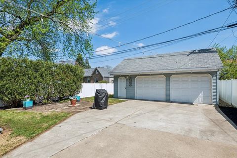 Tiny photo for 7151 N Ottawa Avenue, Chicago, IL 60631 (MLS # 12613734)