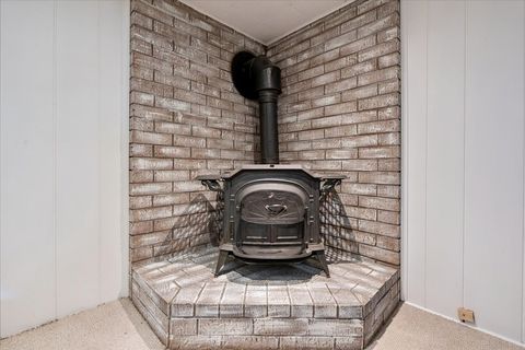 Tiny photo for 7151 N Ottawa Avenue, Chicago, IL 60631 (MLS # 12613734)