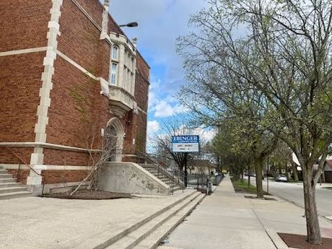 Tiny photo for 7151 N Ottawa Avenue, Chicago, IL 60631 (MLS # 12613734)