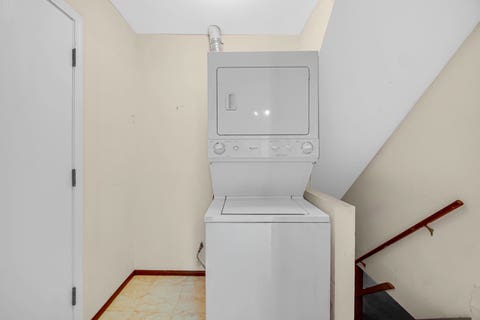 Tiny photo for 160 Chatham Lane, Roselle, IL 60172 (MLS # 12704734)