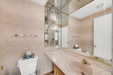 Tiny photo for 160 Chatham Lane, Roselle, IL 60172 (MLS # 12704734)