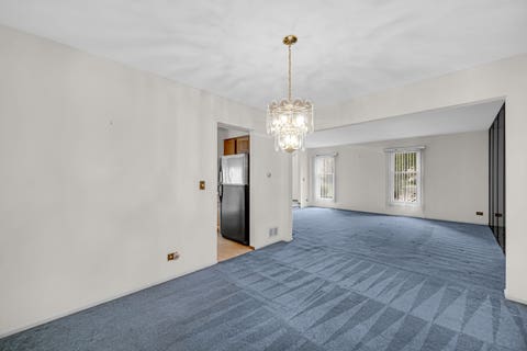 Tiny photo for 160 Chatham Lane, Roselle, IL 60172 (MLS # 12704734)