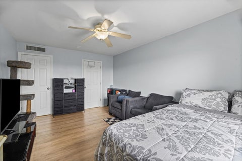 Tiny photo for 640 Murray Lane #312, Des Plaines, IL 60016 (MLS # 12759396)