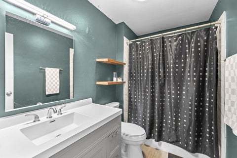 Tiny photo for 640 Murray Lane #312, Des Plaines, IL 60016 (MLS # 12759396)