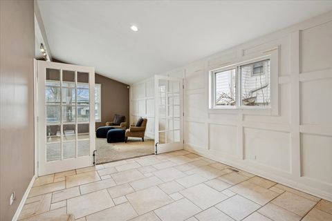 Tiny photo for 1908 Mccraren Road, Highland Park, IL 60035 (MLS # 12598282)