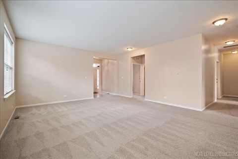 Tiny photo for 712 Bohannon Circle W, Oswego, IL 60543 (MLS # 12459330)