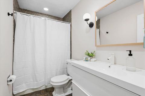 Tiny photo for 2209 Mecan Drive, Naperville, IL 60564 (MLS # 12617249)