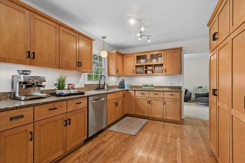 Tiny photo for 2209 Mecan Drive, Naperville, IL 60564 (MLS # 12617249)