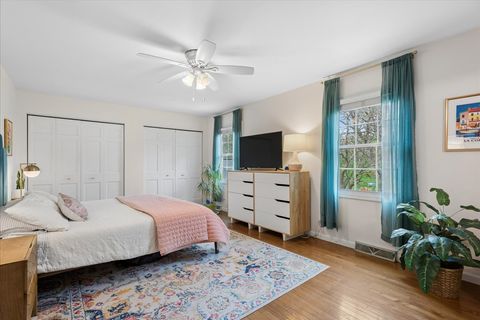 Tiny photo for 2209 Mecan Drive, Naperville, IL 60564 (MLS # 12617249)