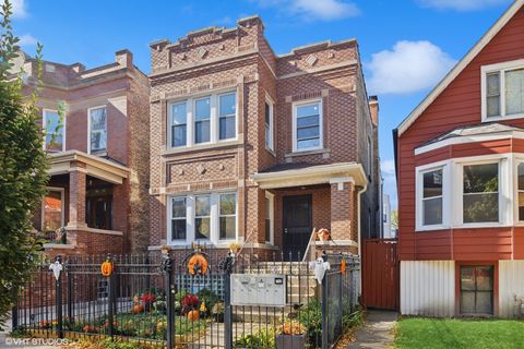 3850 N Bernard Street Chicago IL 60618