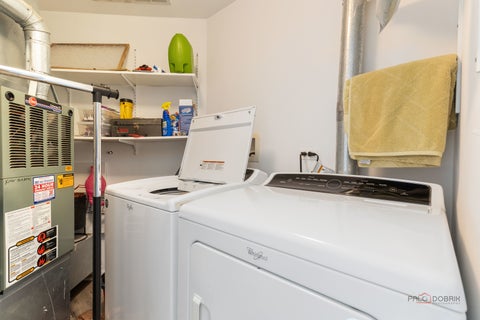 Tiny photo for 1705 Pavilion Way #407, Park Ridge, IL 60068 (MLS # 12758835)