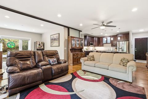 Tiny photo for 645 Custer Avenue #103, Evanston, IL 60202 (MLS # 12505590)