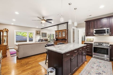 Tiny photo for 645 Custer Avenue #103, Evanston, IL 60202 (MLS # 12505590)