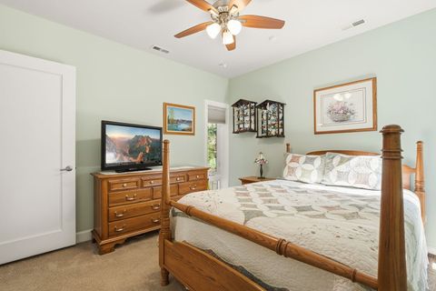 Tiny photo for 645 Custer Avenue #103, Evanston, IL 60202 (MLS # 12505590)