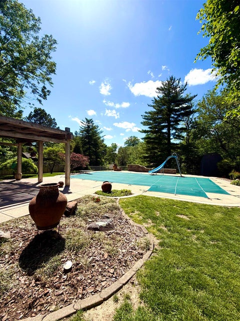 Tiny photo for 208 N Sunny Slope Street N, West Frankfort, IL 62896 (MLS # 100539046)