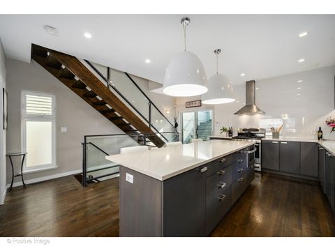 Tiny photo for 1320 N Moorman Street, Chicago, IL 60622 (MLS # 12602185)