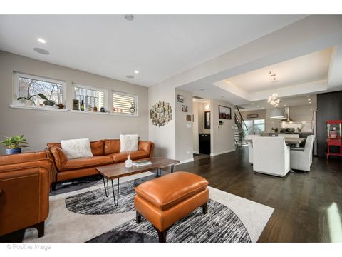 Tiny photo for 1320 N Moorman Street, Chicago, IL 60622 (MLS # 12602185)