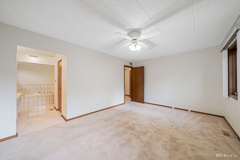 Tiny photo for Palos Park, IL 60464 (MLS # 12585886)