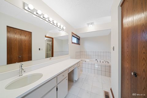 Tiny photo for Palos Park, IL 60464 (MLS # 12585886)