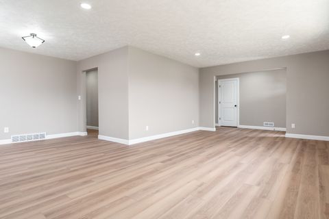 Tiny photo for 3618 BELVOIR Drive, Rockford, IL 61107 (MLS # 12614555)