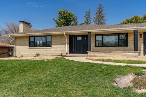 Tiny photo for 3618 BELVOIR Drive, Rockford, IL 61107 (MLS # 12614555)