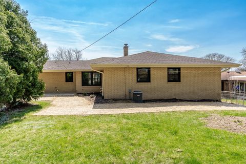 Tiny photo for 3618 BELVOIR Drive, Rockford, IL 61107 (MLS # 12614555)