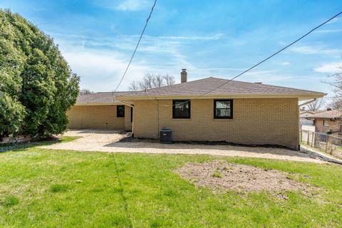 Tiny photo for 3618 BELVOIR Drive, Rockford, IL 61107 (MLS # 12614555)