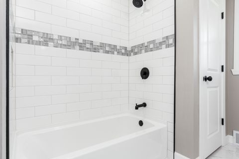 Tiny photo for 3618 BELVOIR Drive, Rockford, IL 61107 (MLS # 12614555)