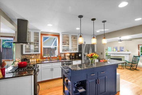 Tiny photo for 305 Dunbar Road, Mundelein, IL 60060 (MLS # 12773677)