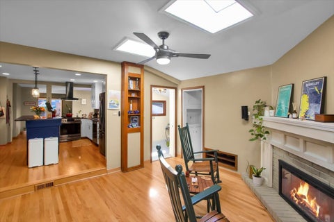 Tiny photo for 305 Dunbar Road, Mundelein, IL 60060 (MLS # 12773677)