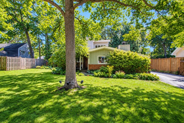 305 Dunbar Road