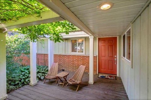 Tiny photo for 305 Dunbar Road, Mundelein, IL 60060 (MLS # 12773677)